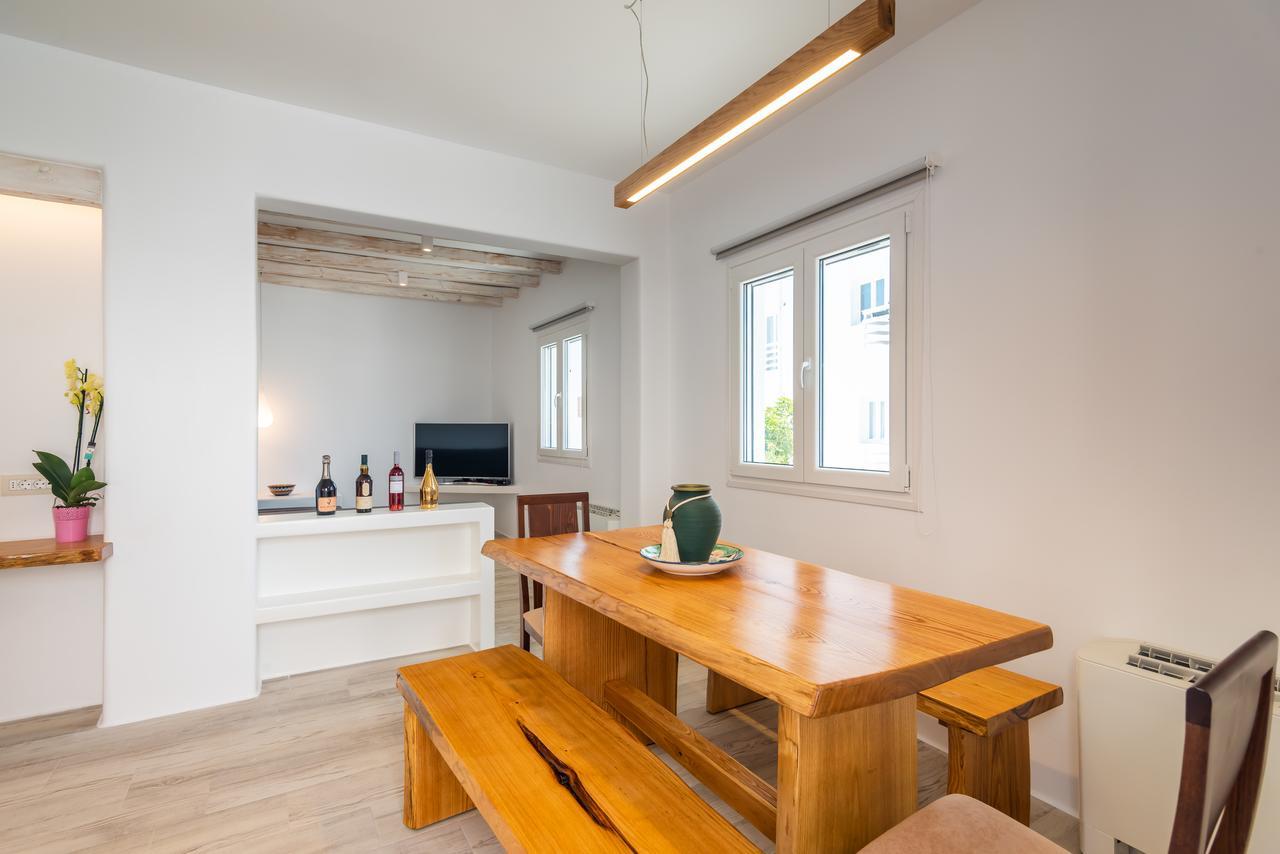 Akis Luxury House Apartman Adámasz Kültér fotó