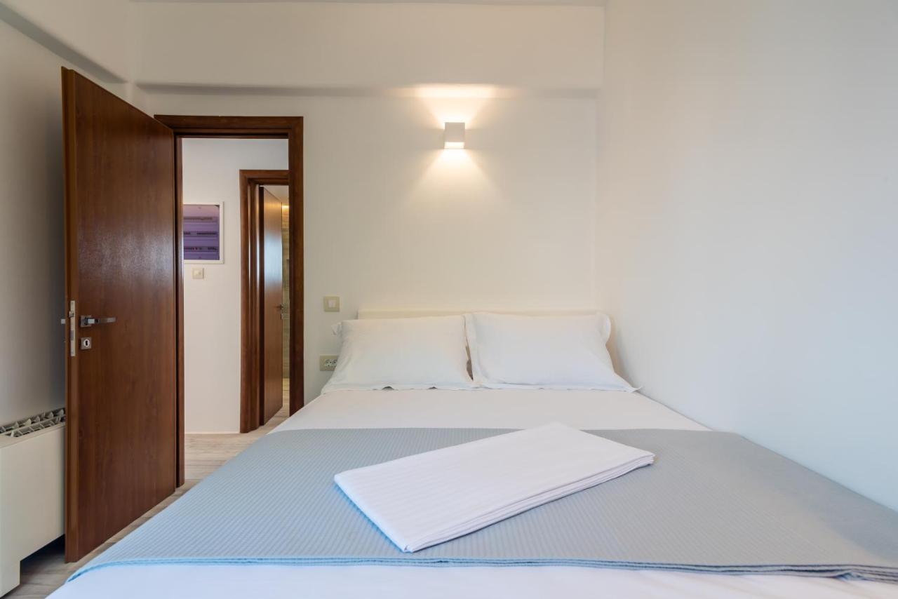 Akis Luxury House Apartman Adámasz Kültér fotó