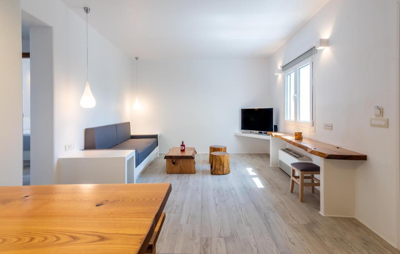 Akis Luxury House Apartman Adámasz Kültér fotó